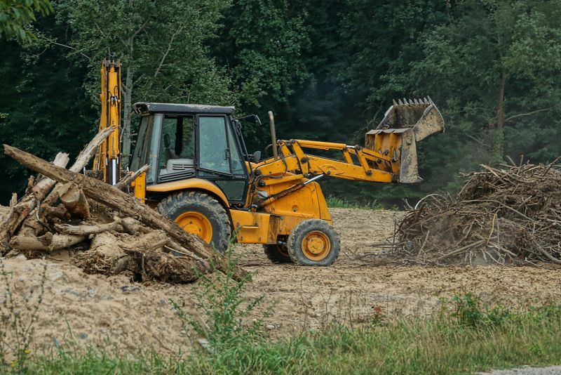 Heavy Machinery in Land Clearing
