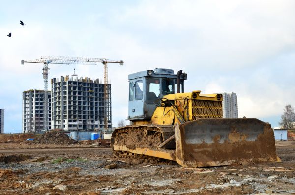 Building Site Clearing in Hollywood